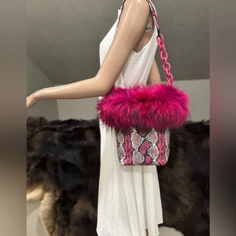 LaurieS Collection one kind